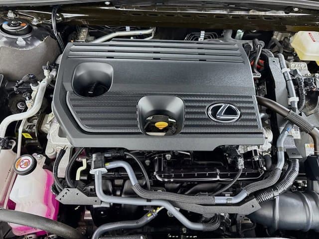 2025 LEXUS ES 300h - Image 31