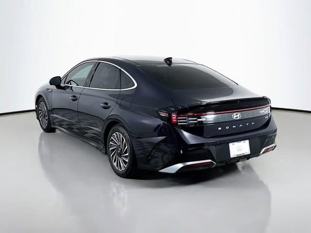2024 Hyundai Sonata Hybrid - Image 7