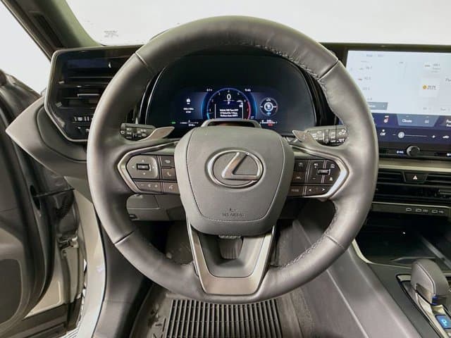 2025 LEXUS TX 350 - Image 11