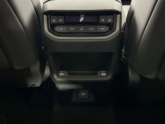 2026 LEXUS TX HYBRID - Image 18