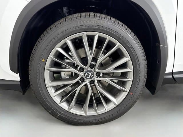 2026 LEXUS NX 350 - Image 23