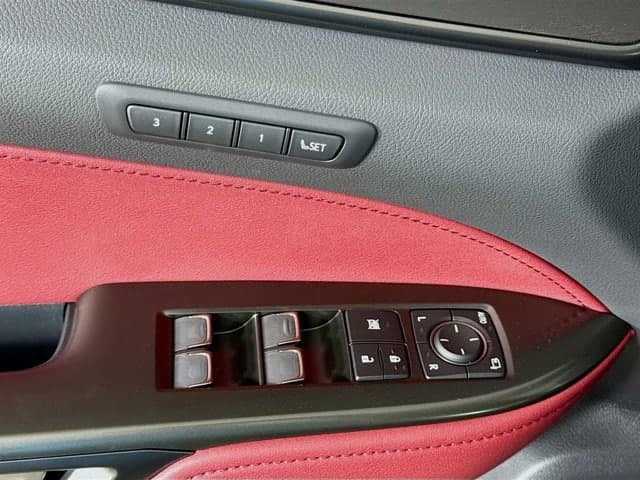 2026 LEXUS NX 450h+ - Image 20