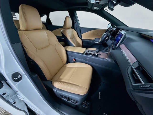 2025 LEXUS RX 350 - Image 29