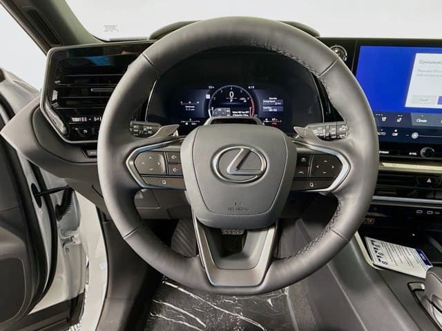 2026 LEXUS TX - Image 10