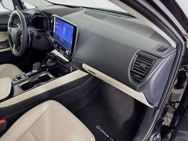 2026 LEXUS NX 350h - Image 31