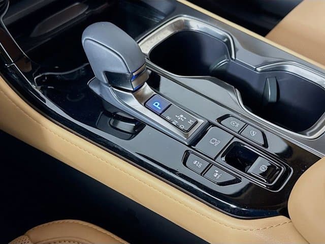 2026 LEXUS NX 350 - Image 17