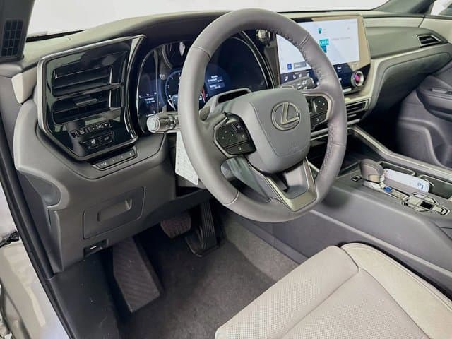 2026 LEXUS TX - Image 9