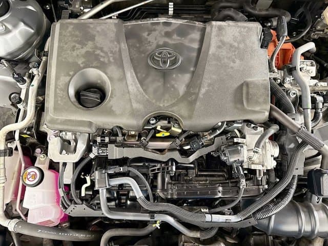 2025 Toyota Camry - Image 32