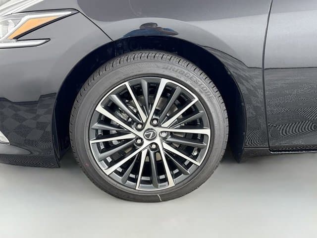 2025 LEXUS ES 350 - Image 22