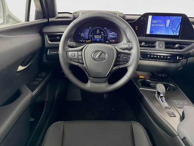 2026 LEXUS UX HYBRID - Image 19