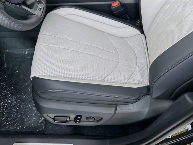 2026 LEXUS TX HYBRID - Image 21