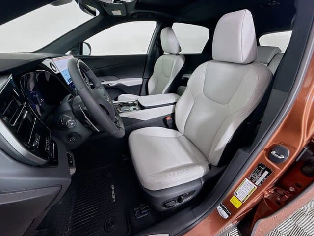 2026 LEXUS RX 350h - Image 21