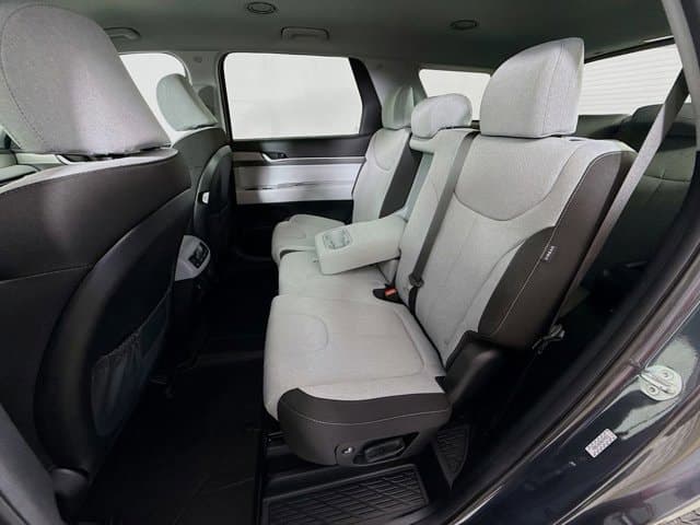 2024 Hyundai Palisade - Image 24