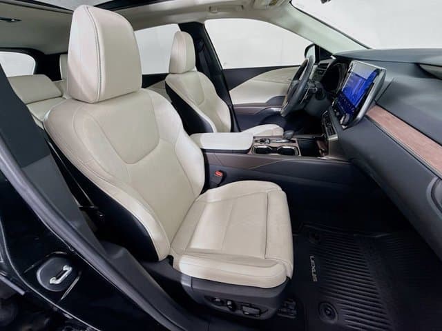 2023 LEXUS RX 350 - Image 29