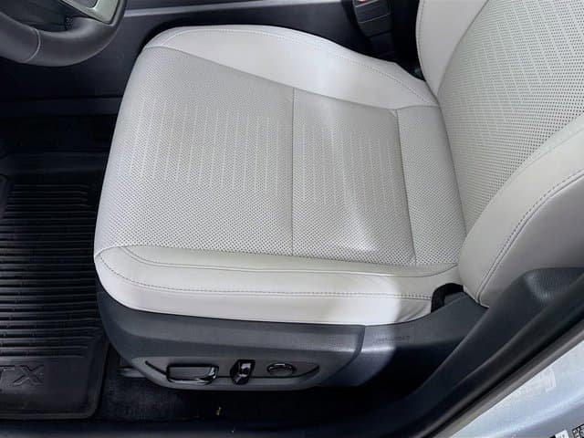 2025 LEXUS TX 350 - Image 20