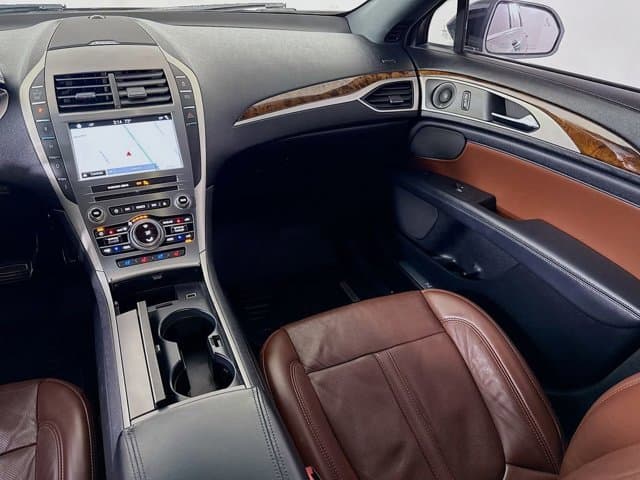 2018 Lincoln MKZ - Image 24