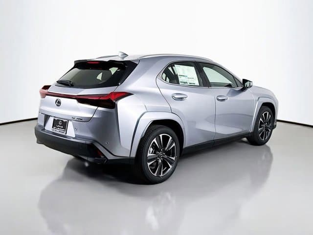 2026 LEXUS UX HYBRID - Image 5