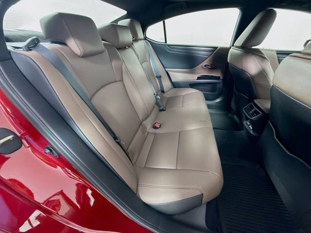 2025 LEXUS ES 350 - Image 28