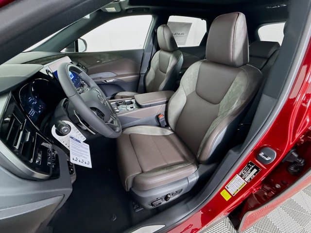 2026 LEXUS RX HYBRID - Image 16