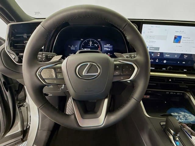 2026 LEXUS TX 350 - Image 10