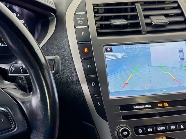 2018 Lincoln MKZ - Image 17