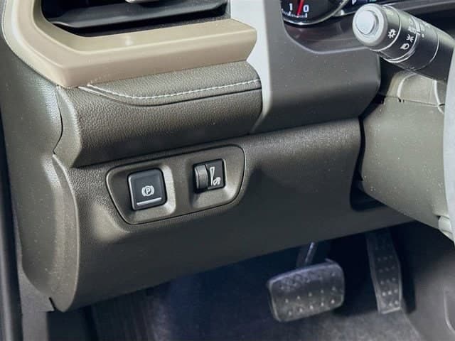 2018 GMC Acadia - Image 10