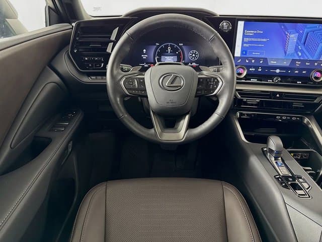 2026 LEXUS TX 350 - Image 24