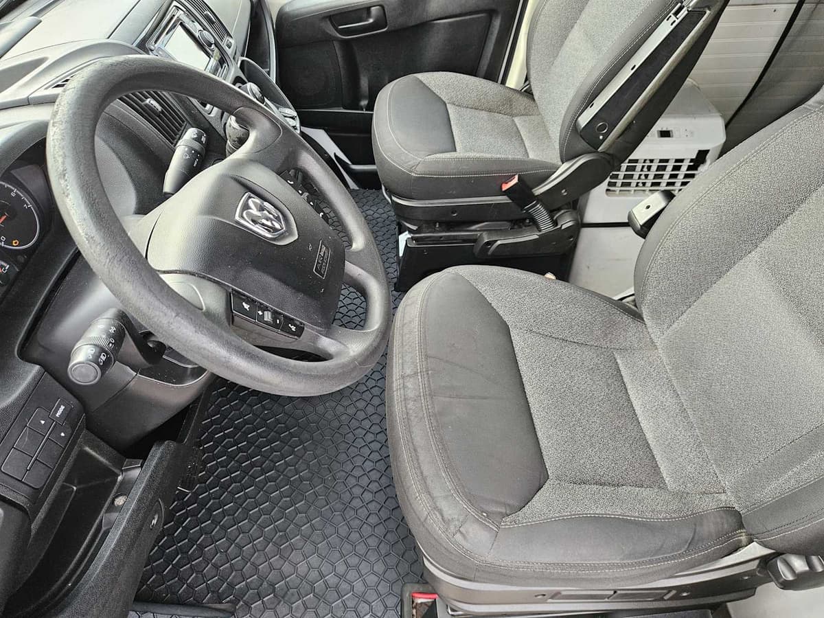 2017 Ram Promaster Cargo Van - Image 15