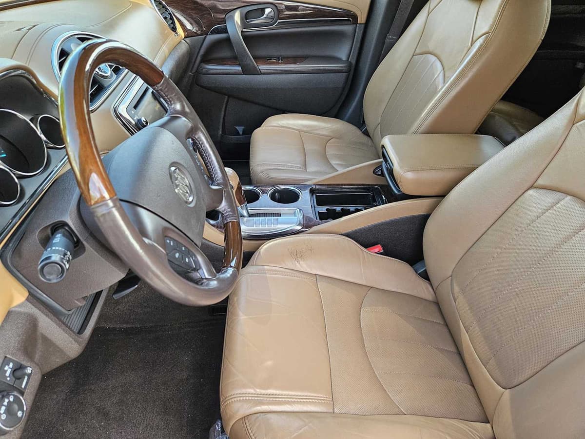 2015 Buick Enclave - Image 13