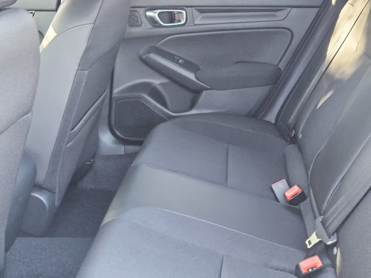 2025 Honda Civic Hybrid - Image 24