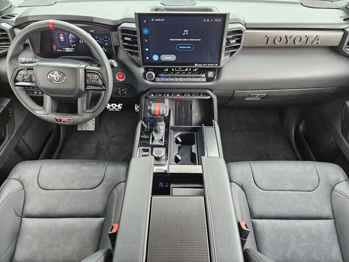 2024 Toyota Sequoia - Image 24