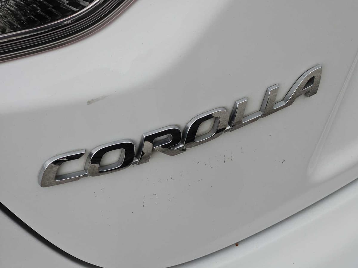 2021 Toyota Corolla - Image 11