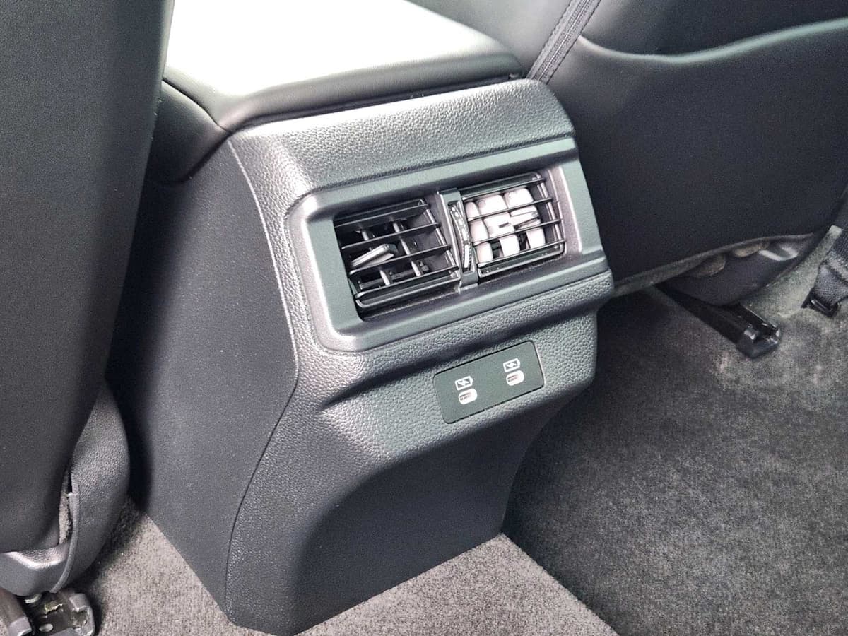 2024 Honda Accord - Image 30