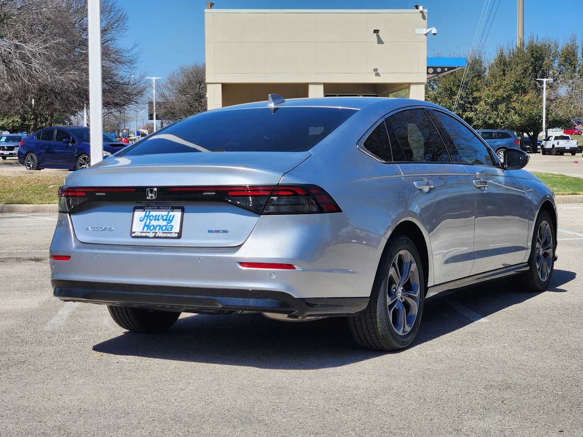 2026 Honda Accord Hybrid - Image 5