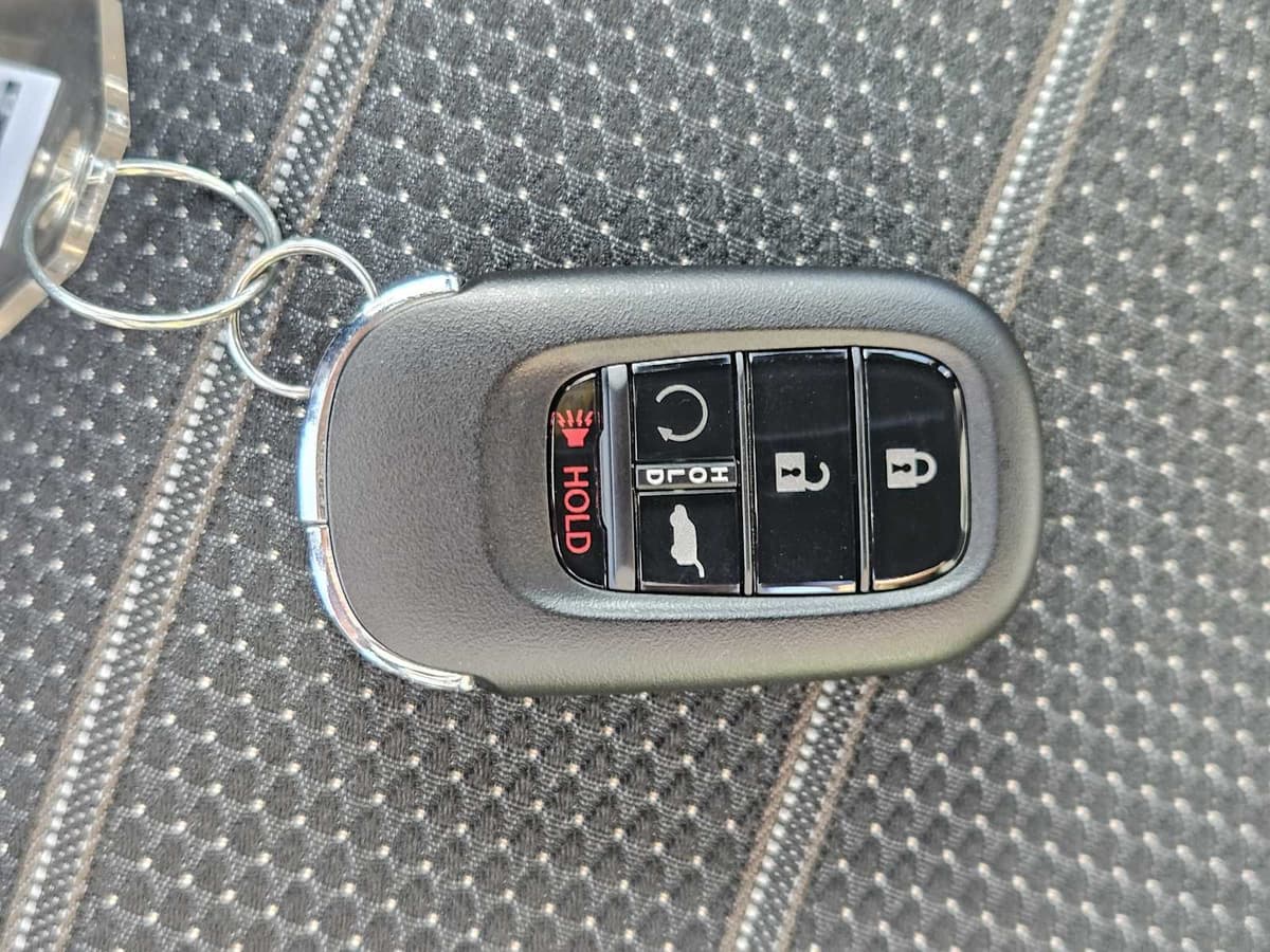 2026 Honda CR-V Hybrid - Image 26