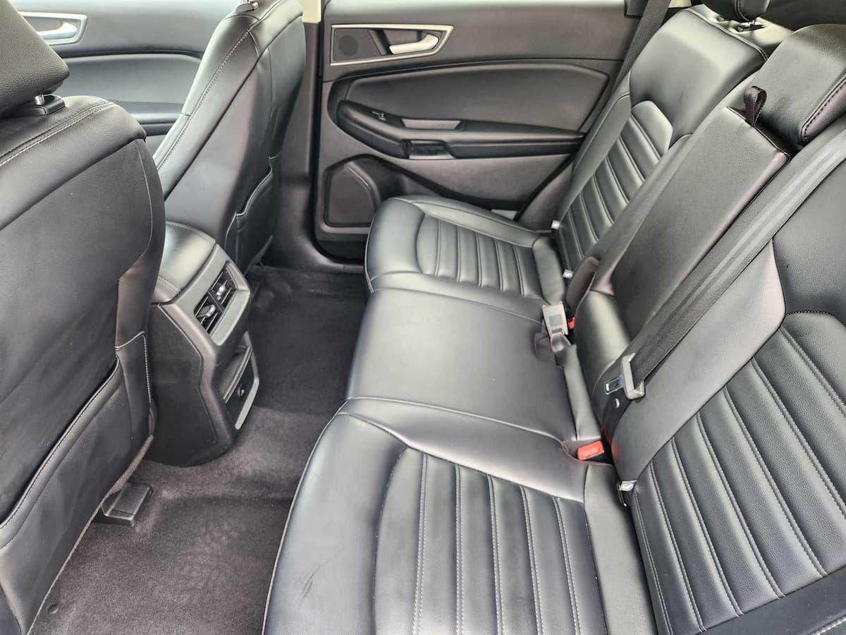 2024 Ford Edge - Image 30