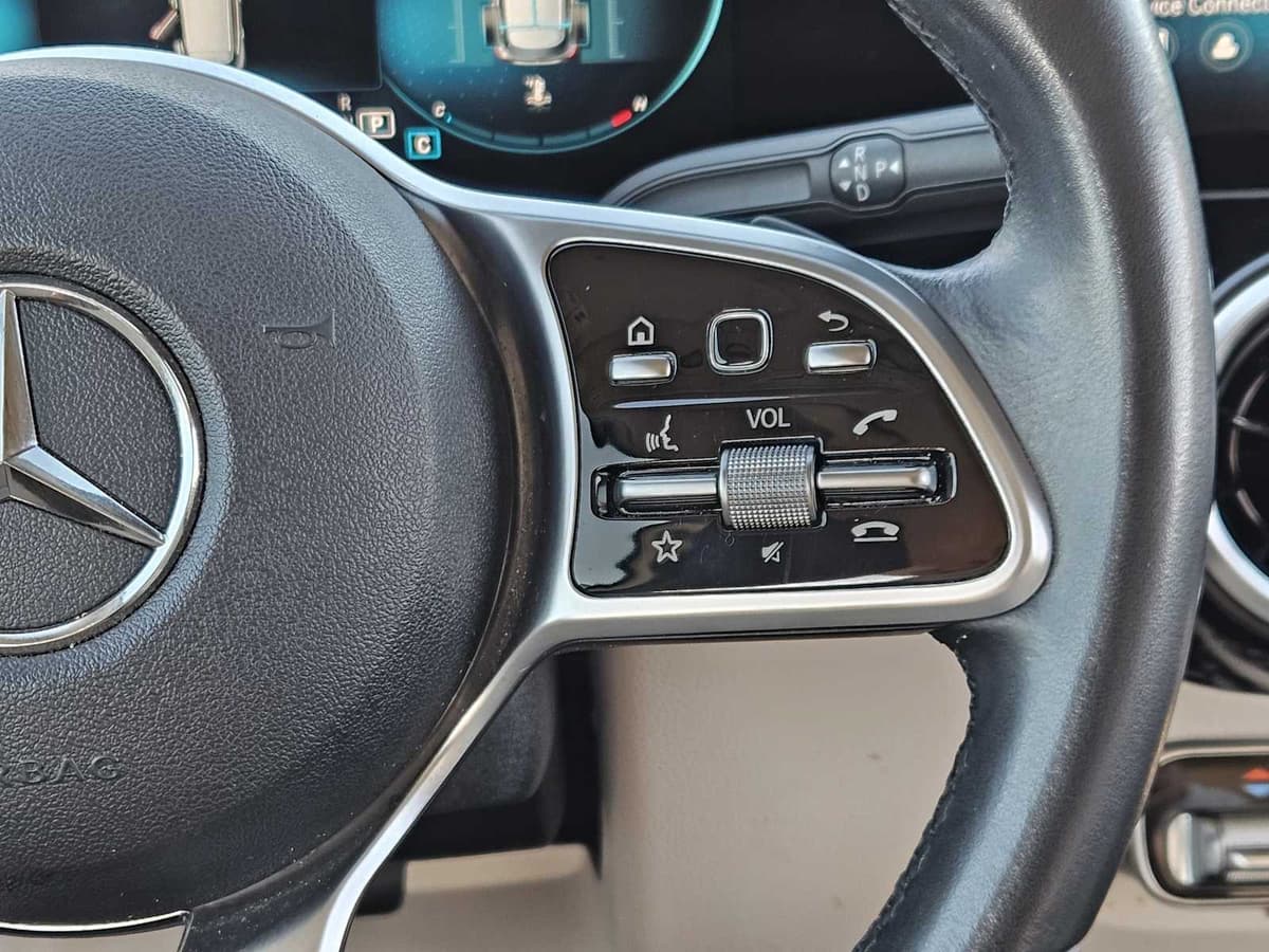 2021 Mercedes-Benz GLA 250 - Image 28