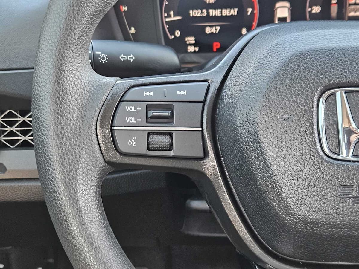 2025 Honda Accord - Image 26