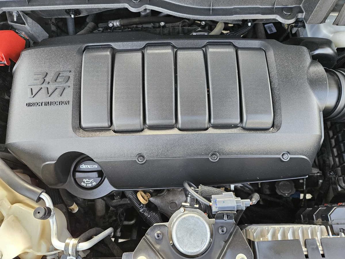 2017 Chevrolet Traverse - Image 30