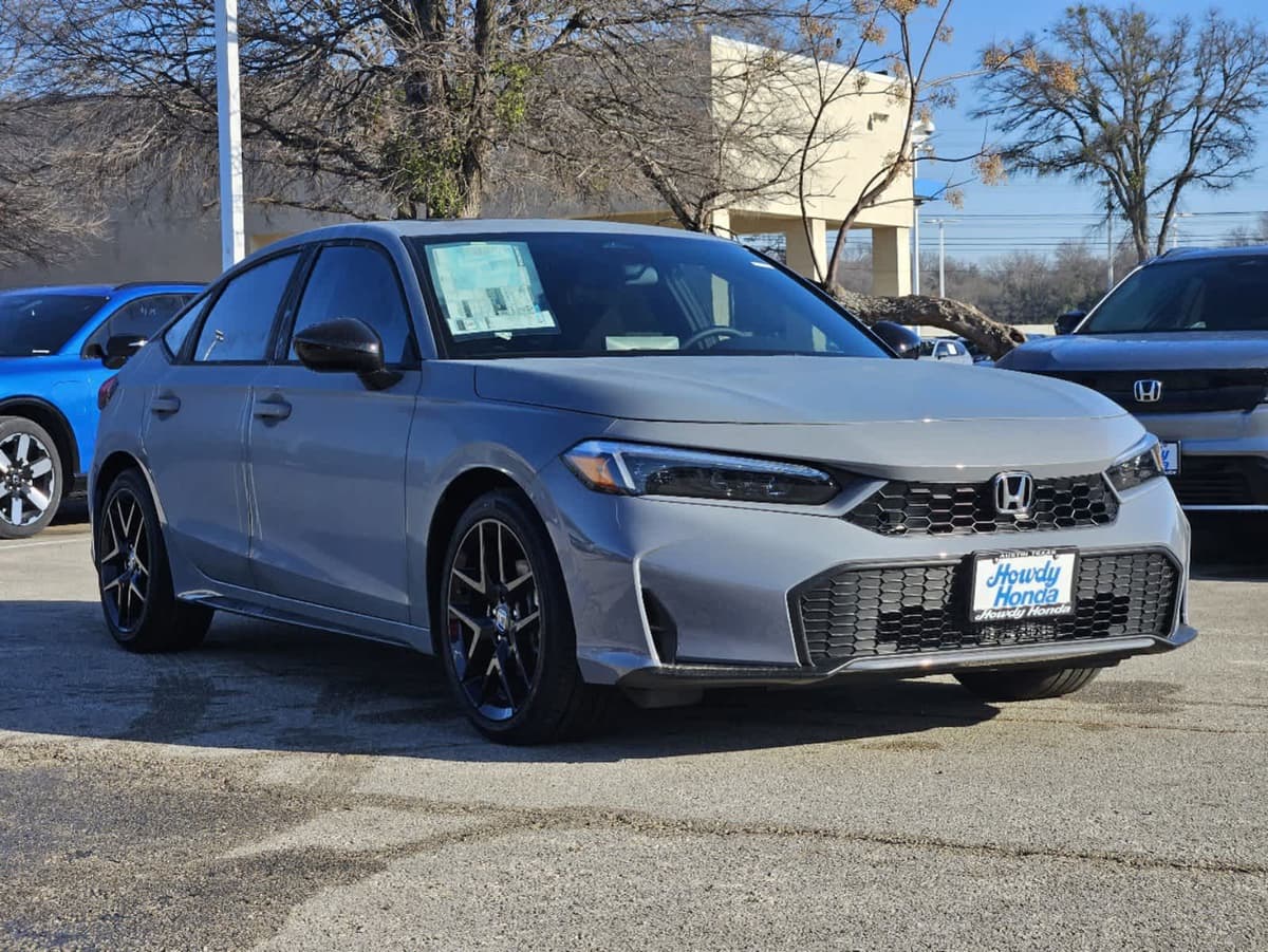 2026 Honda Civic Hybrid - Image 3