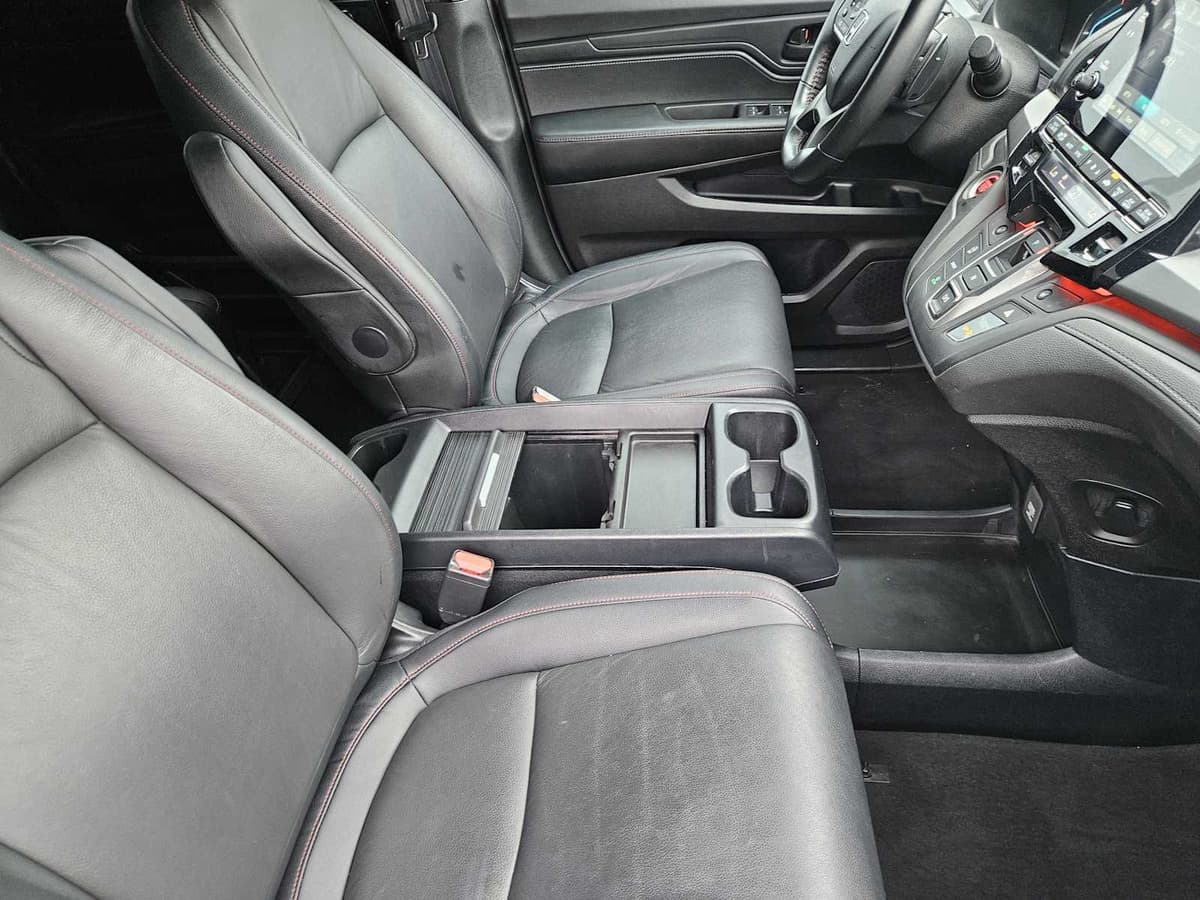 2023 Honda Odyssey - Image 14