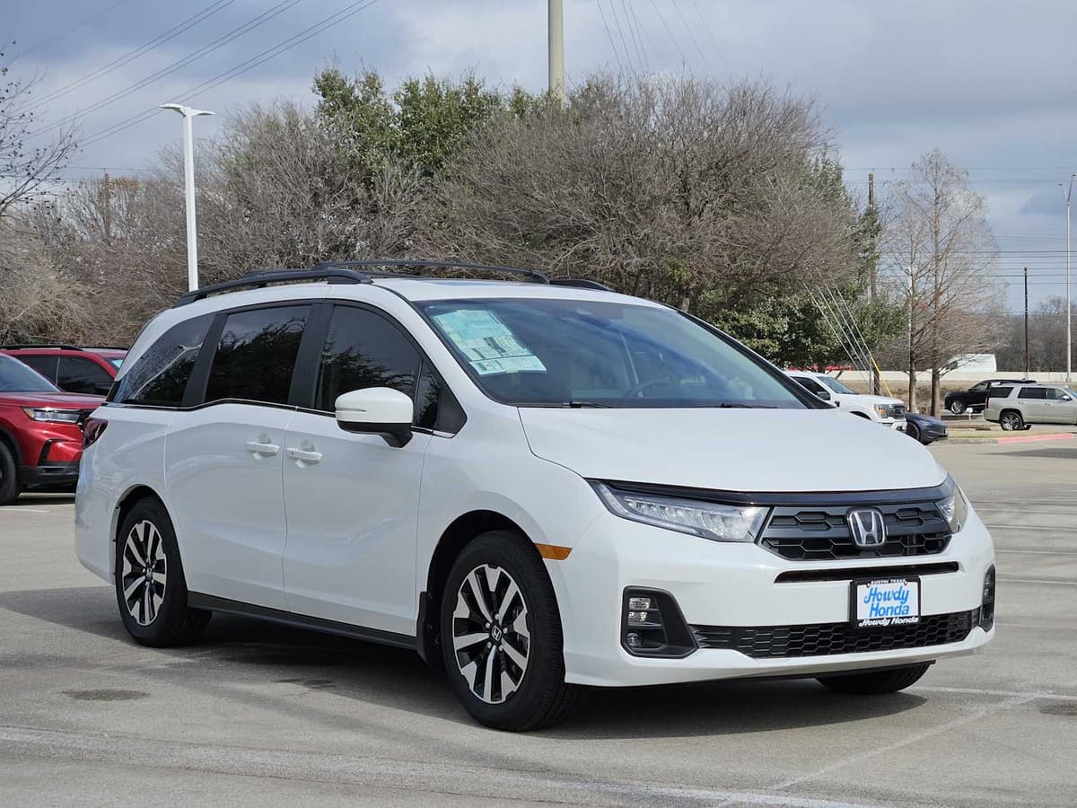 2026 Honda Odyssey - Image 3