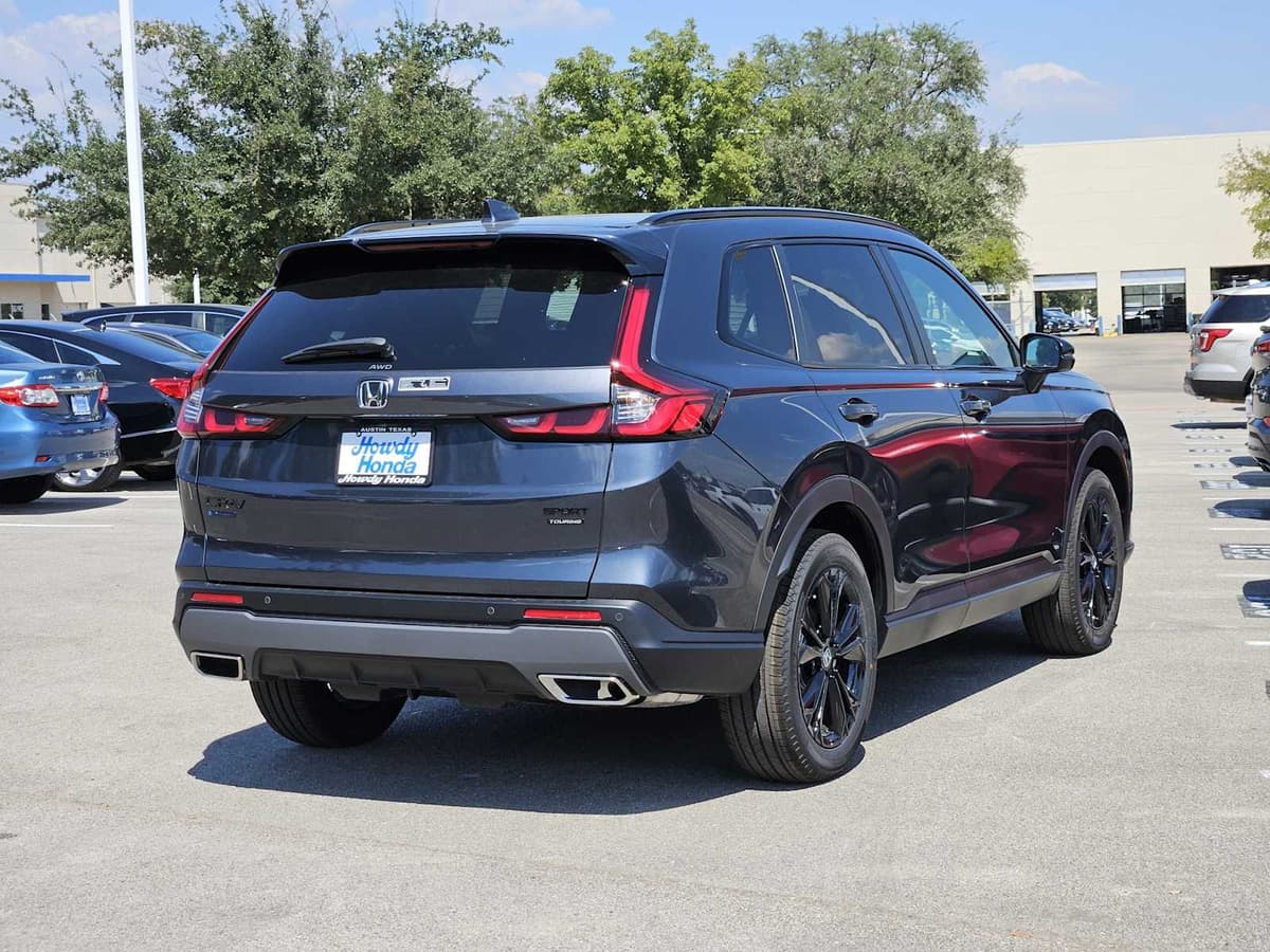 2026 Honda CR-V Hybrid - Image 4