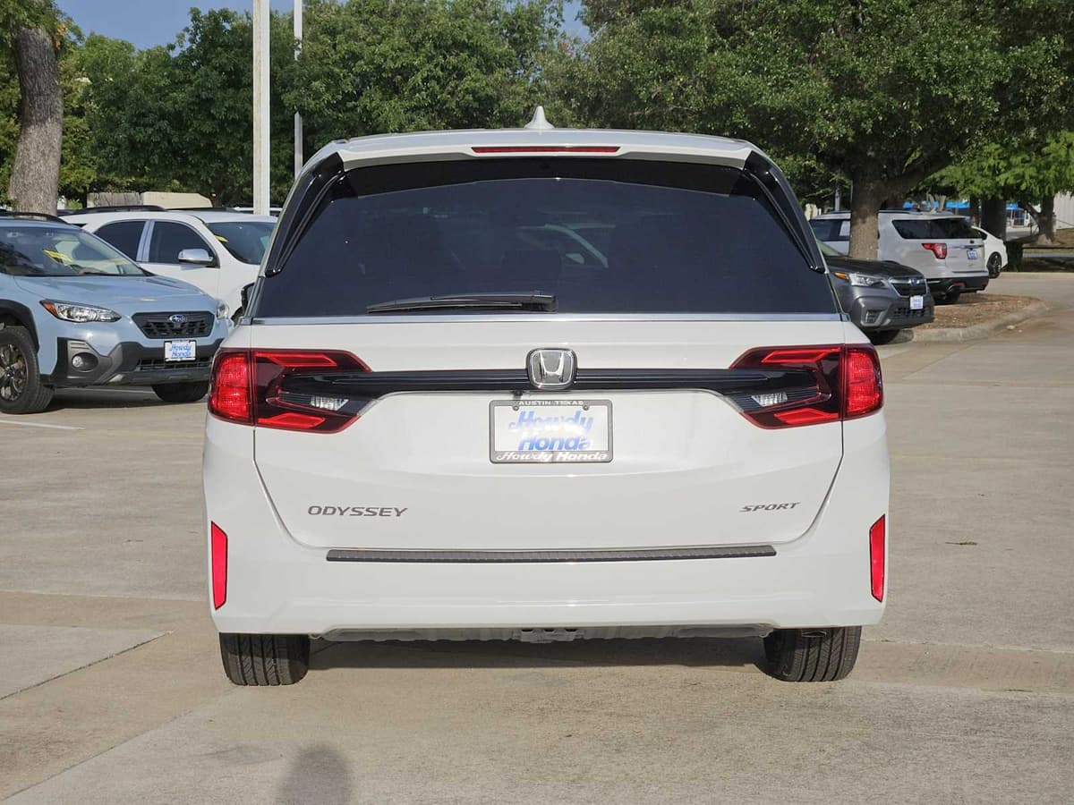 2026 Honda Odyssey - Image 5