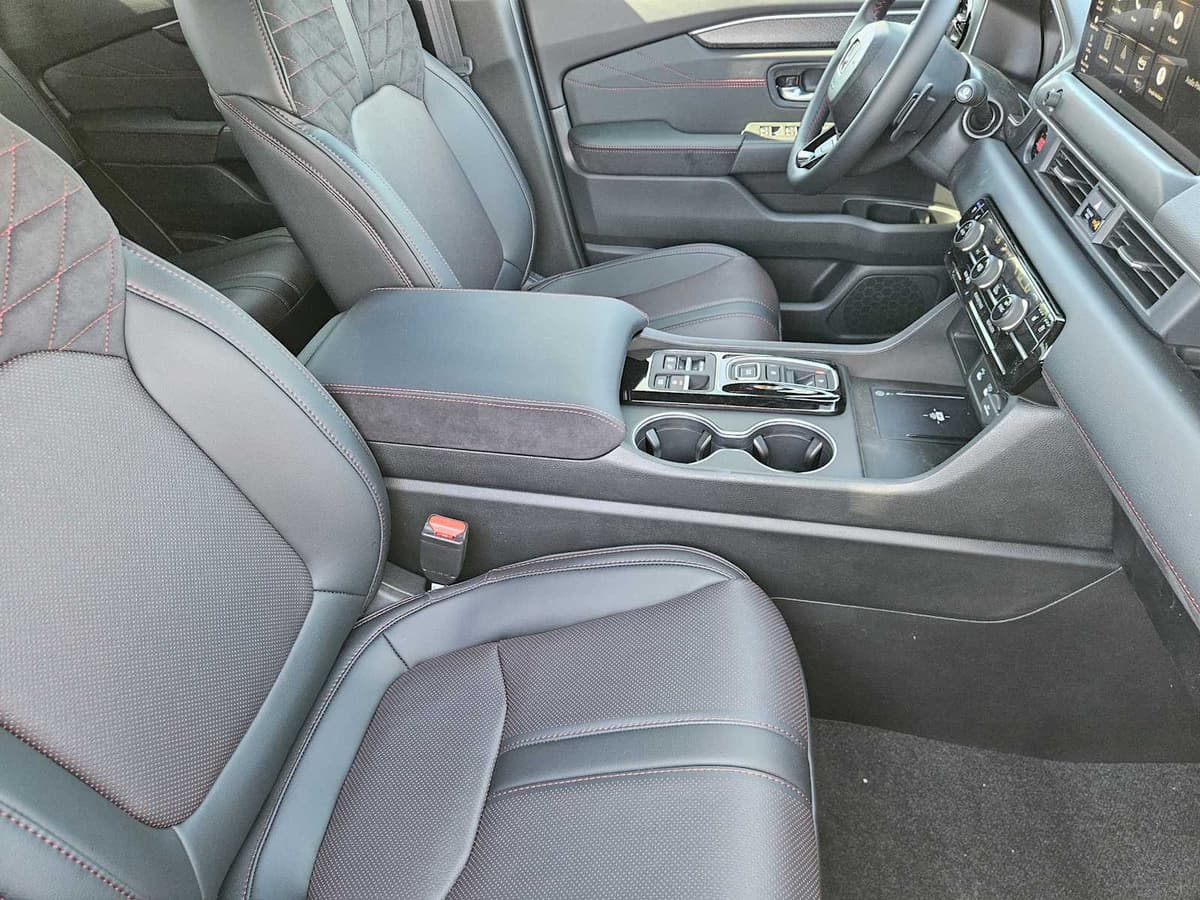 2026 Honda Pilot - Image 12