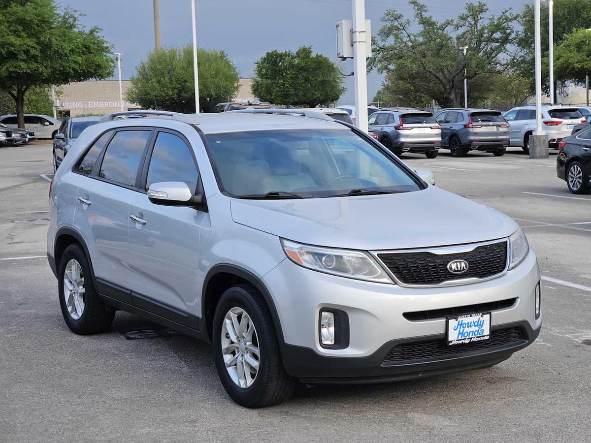 2015 Kia Sorento - Image 3