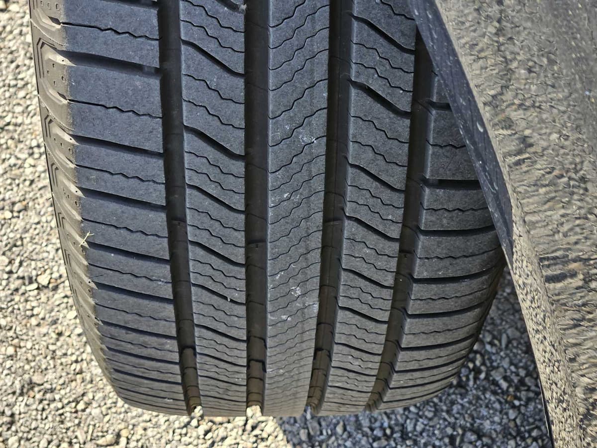 2023 Volvo XC60 - Image 10