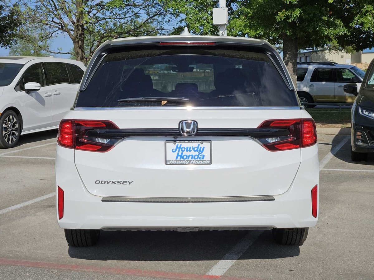 2026 Honda Odyssey - Image 5