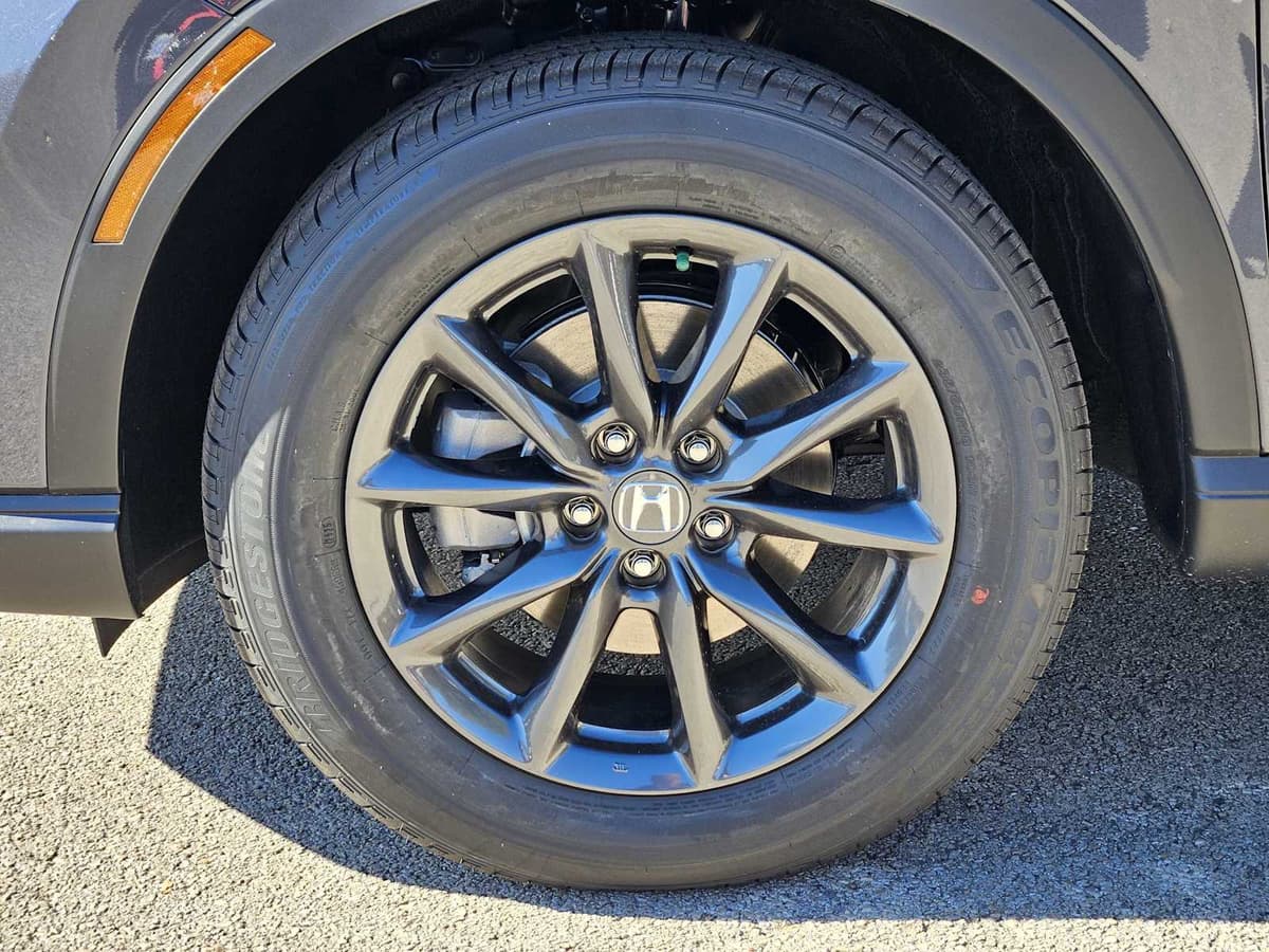 2026 Honda CR-V - Image 8