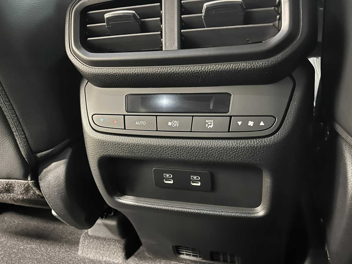 2026 Honda Pilot - Image 22